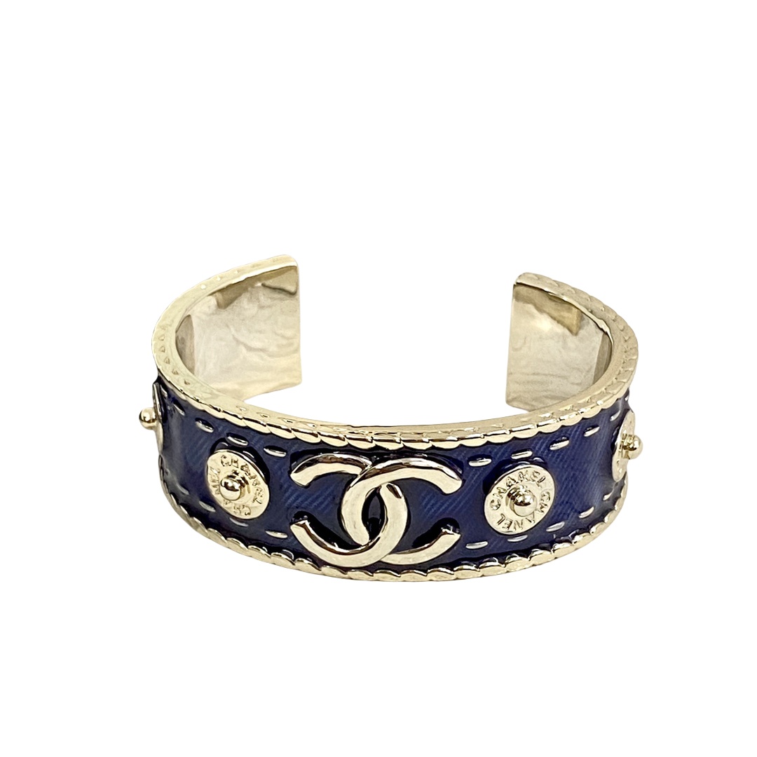 CCS103 24 Denim Blue CC logo with Engraved riveted gold coin Bangle Bracelet - ccjewelryacc