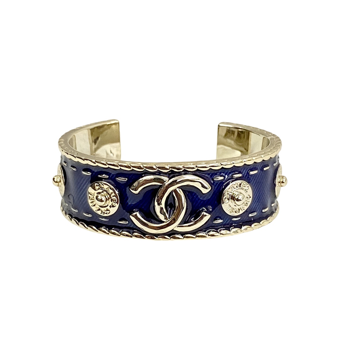 CCS103 24 Denim Blue CC logo with Engraved riveted gold coin Bangle Bracelet - ccjewelryacc