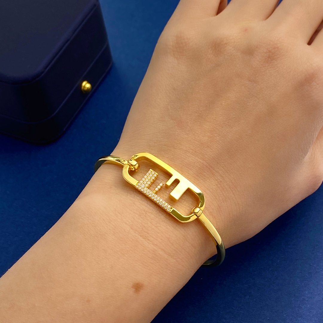 FDS017 F O'Lock bangle Bracelet - ccjewelryacc