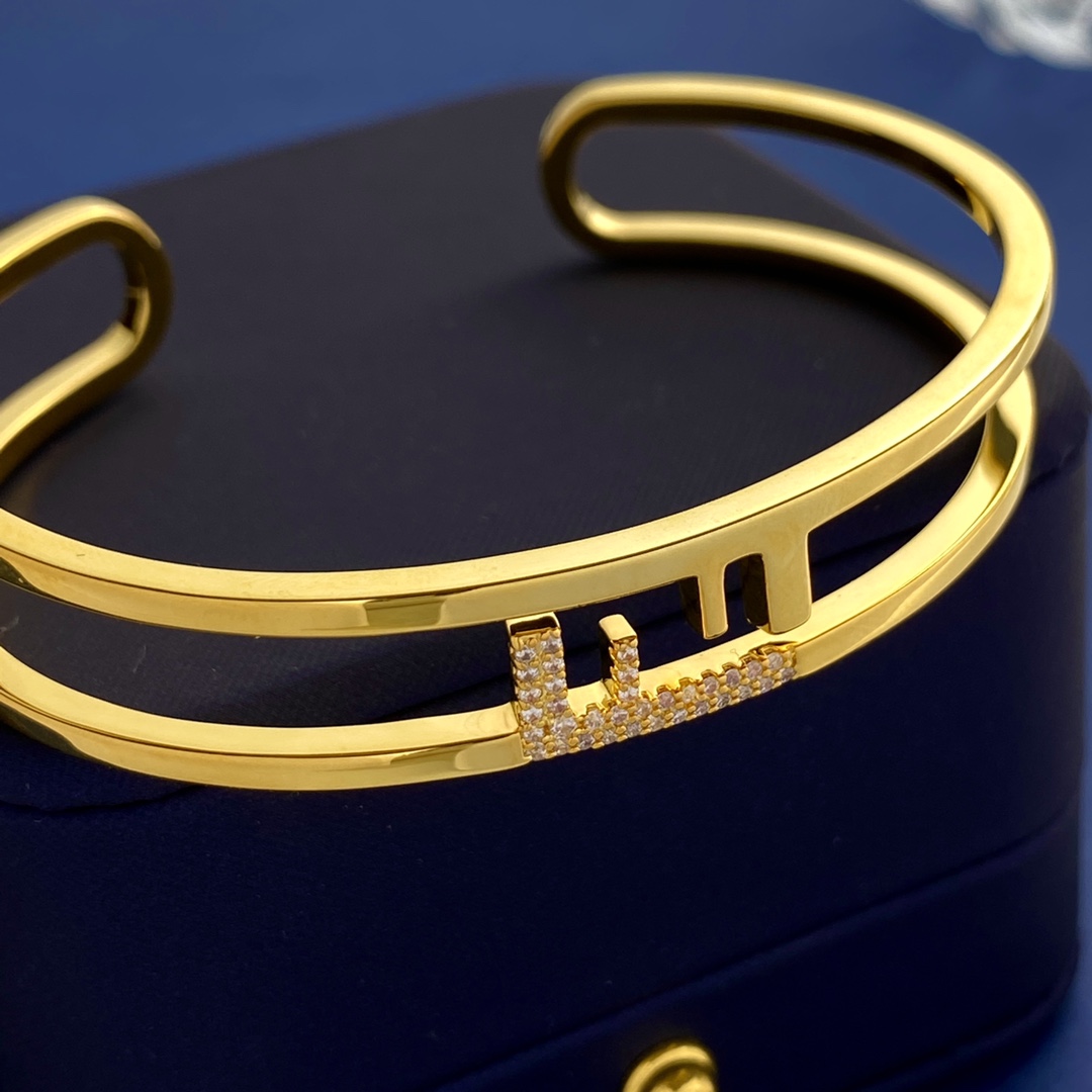 FDS012 O'Lock Bracelet - ccjewelryacc