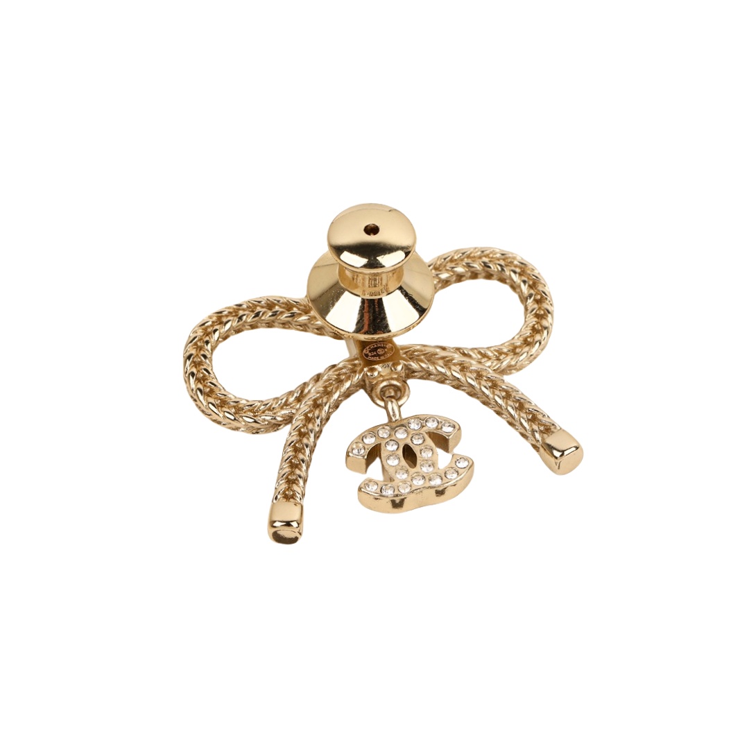 BCB460 Bow cc logo and round cc brooch pin - ccjewelryacc