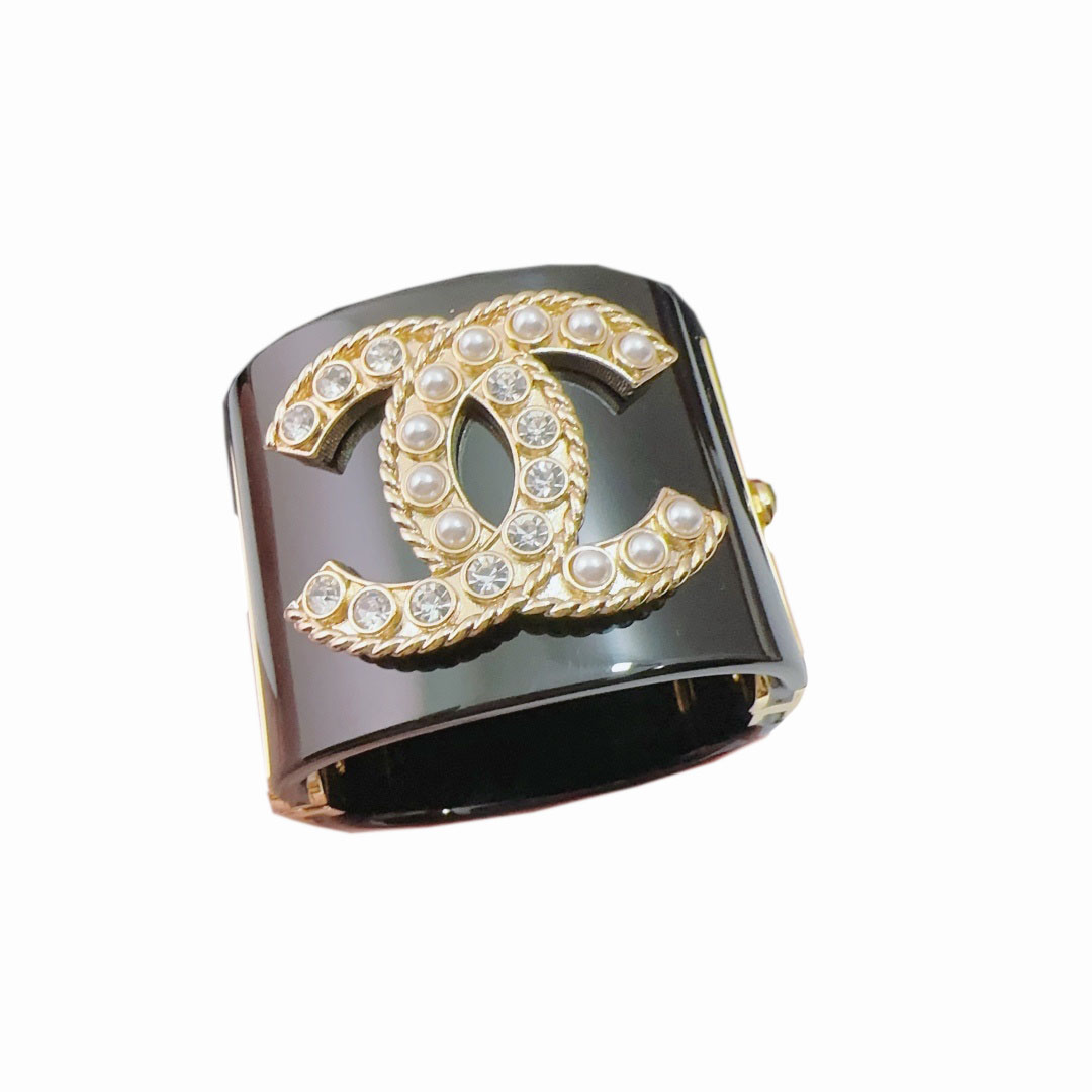 CCS079 CC acrylic cuff bracelet - ccjewelryacc