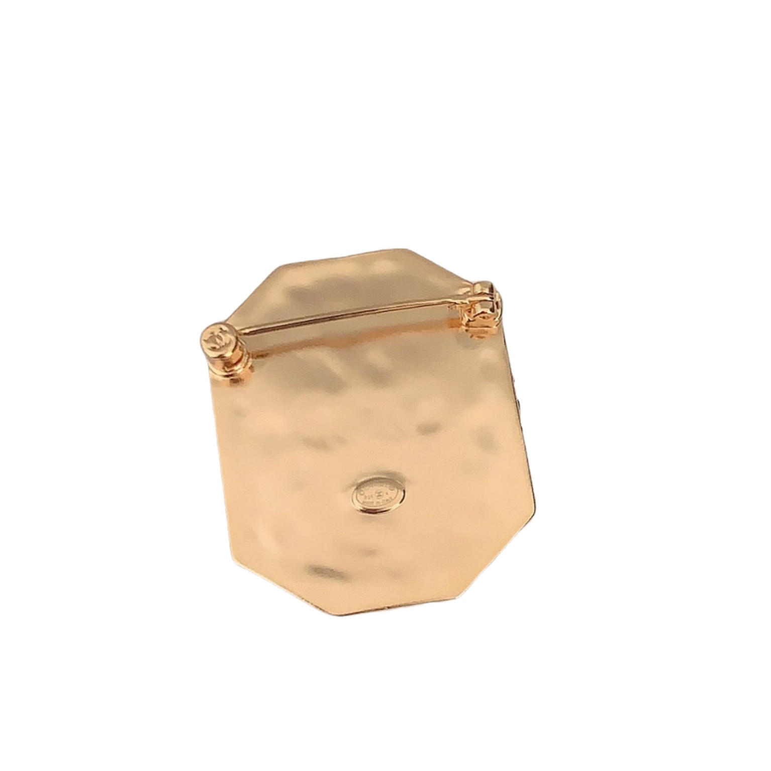 BCB420 Metal leather with CC Logo brooch pin - ccjewelryacc