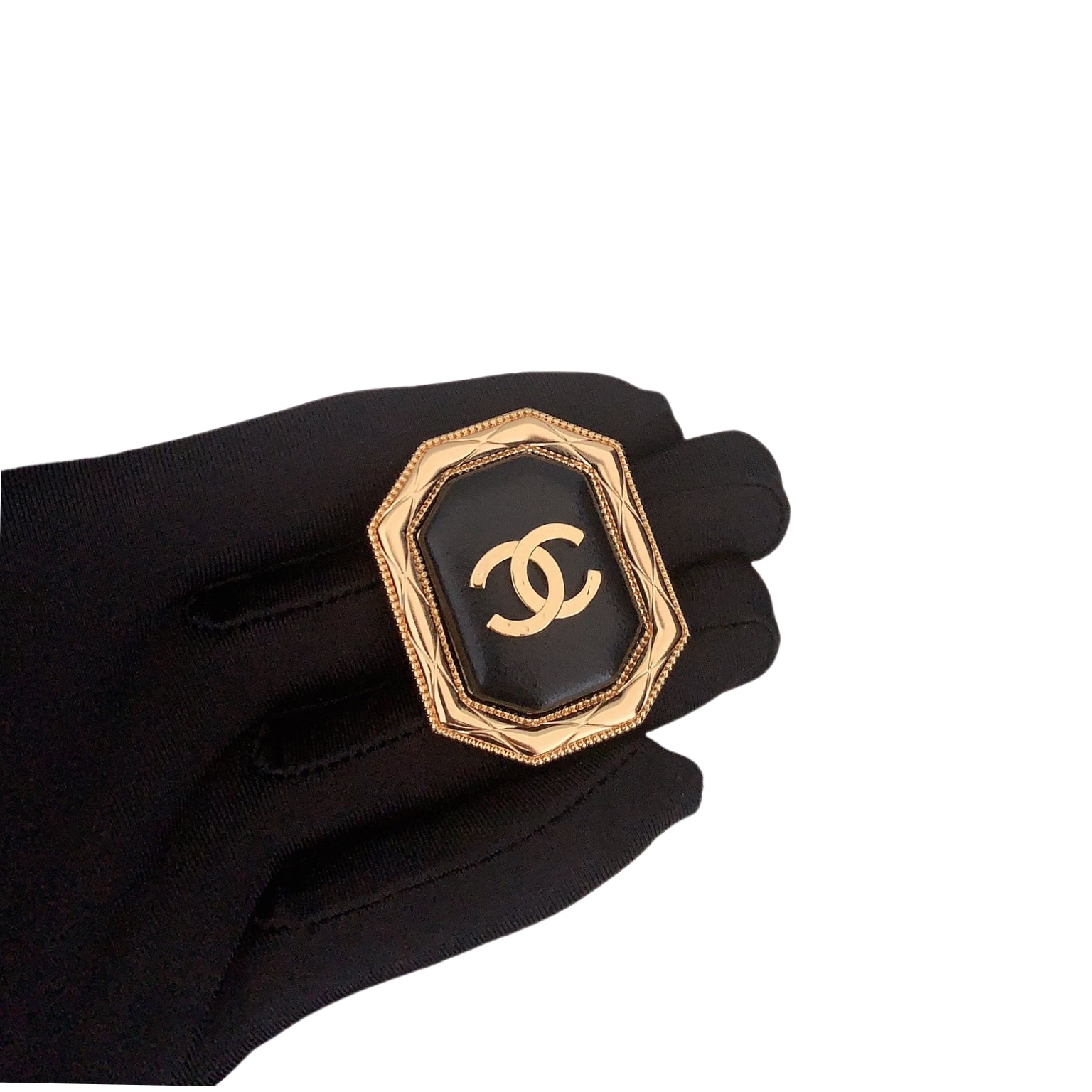 BCB420 Metal leather with CC Logo brooch pin - ccjewelryacc