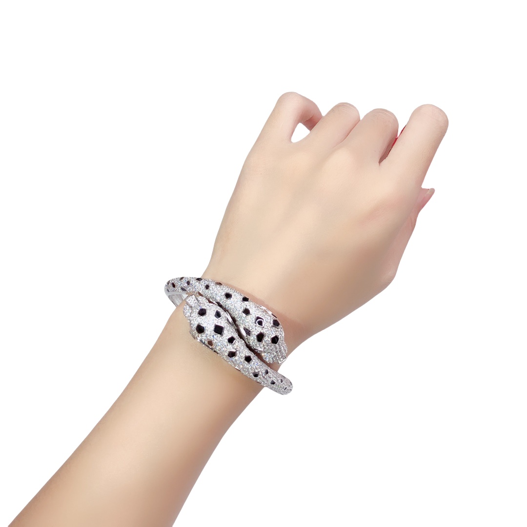 CTSV013 V-Gold full diamond leopard bracelet - ccjewelryacc