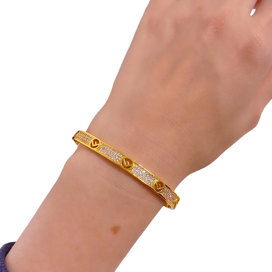 FDS007 F Is  bangle Bracelet - ccjewelryacc