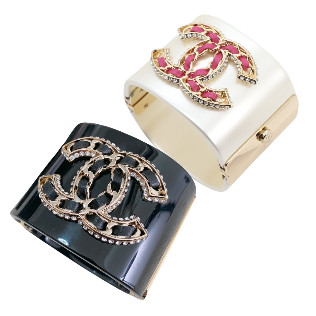 CCS083 CC acrylic cuff bracelet - ccjewelryacc