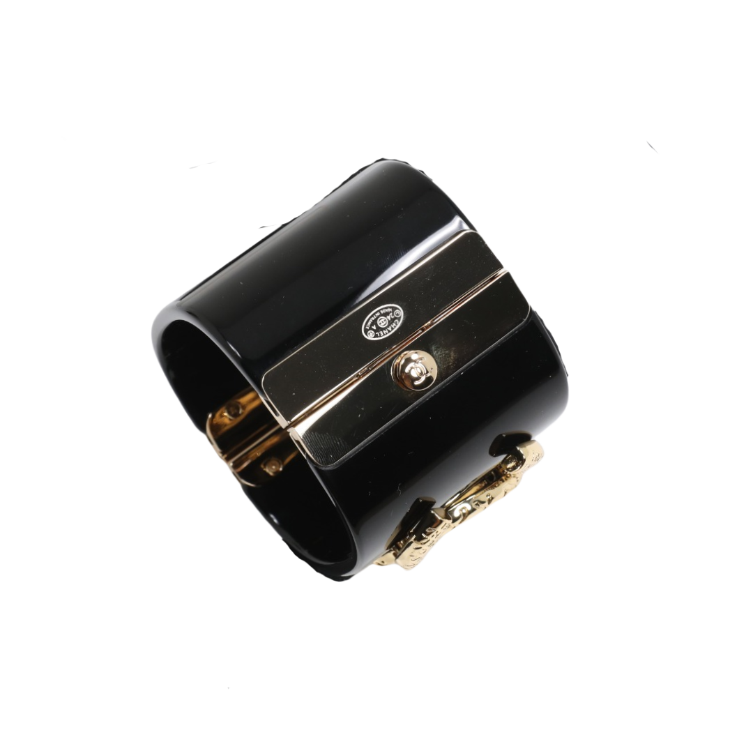 CCS102 CC acrylic cuff Bracelet - ccjewelryacc