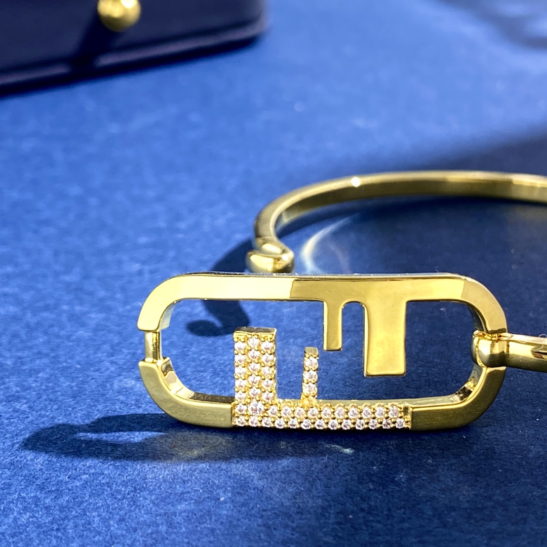 FDS017 F O'Lock bangle Bracelet - ccjewelryacc