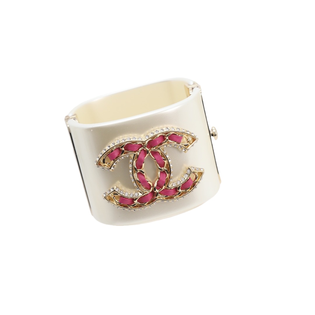 CCS083 CC acrylic cuff bracelet - ccjewelryacc