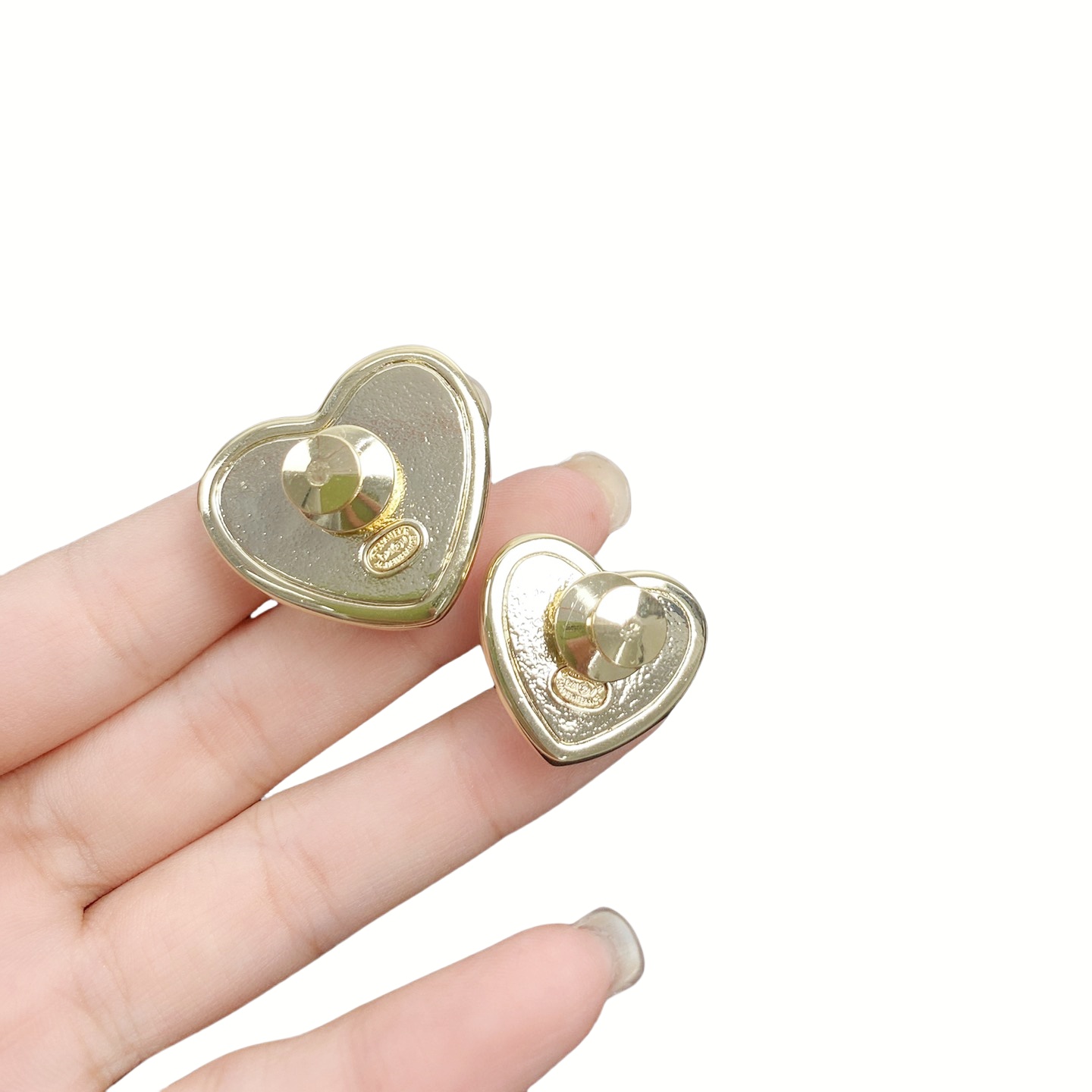BCB044A Set of 2 White Heart with crystal CC Logo brooch pin - ccjewelryacc