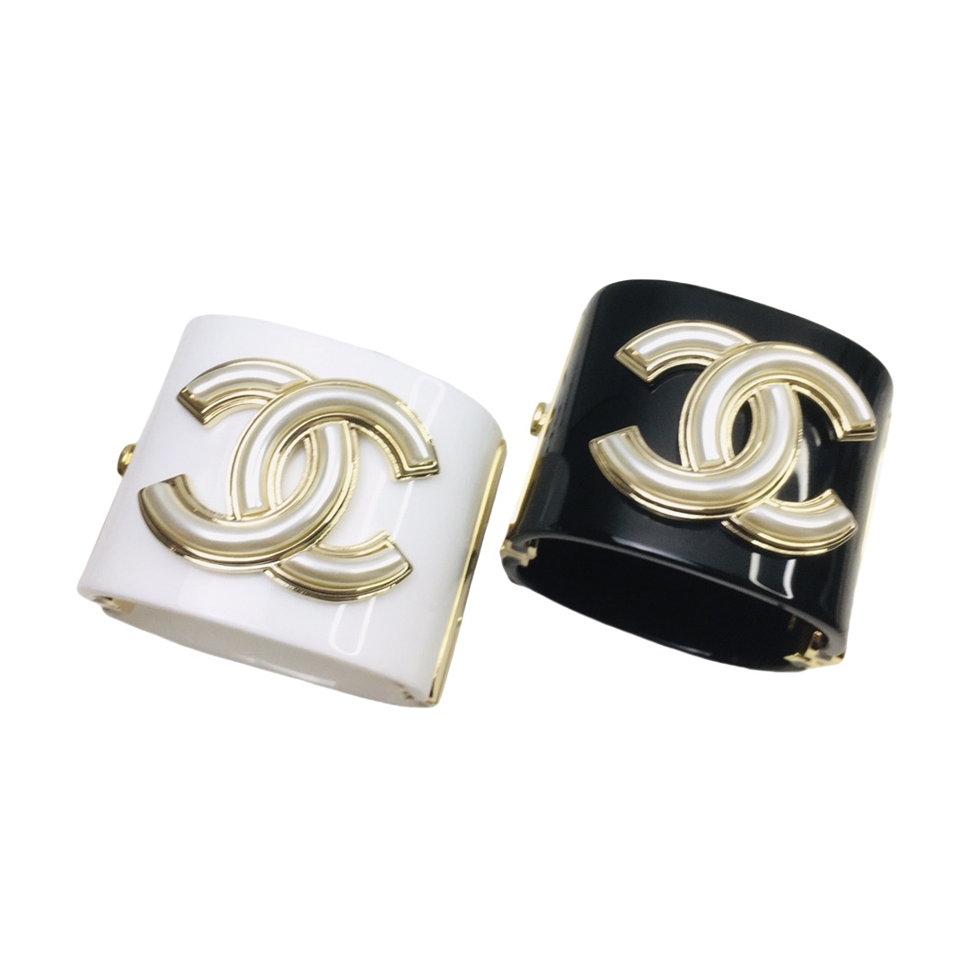 CCS121 CC acrylic cuff bracelet - ccjewelryacc