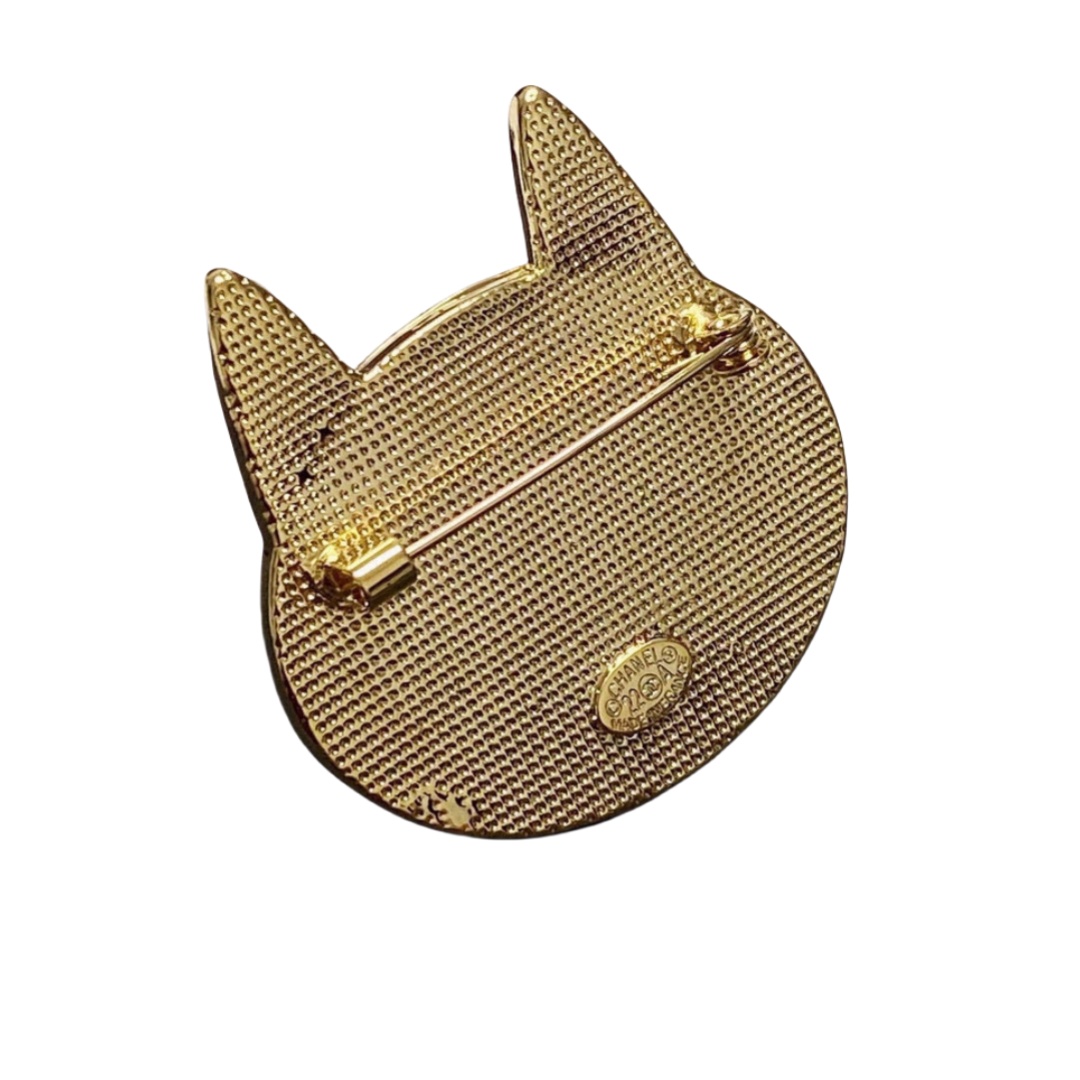 BCB367 Acrylic Cat cc logo brooch pin - ccjewelryacc