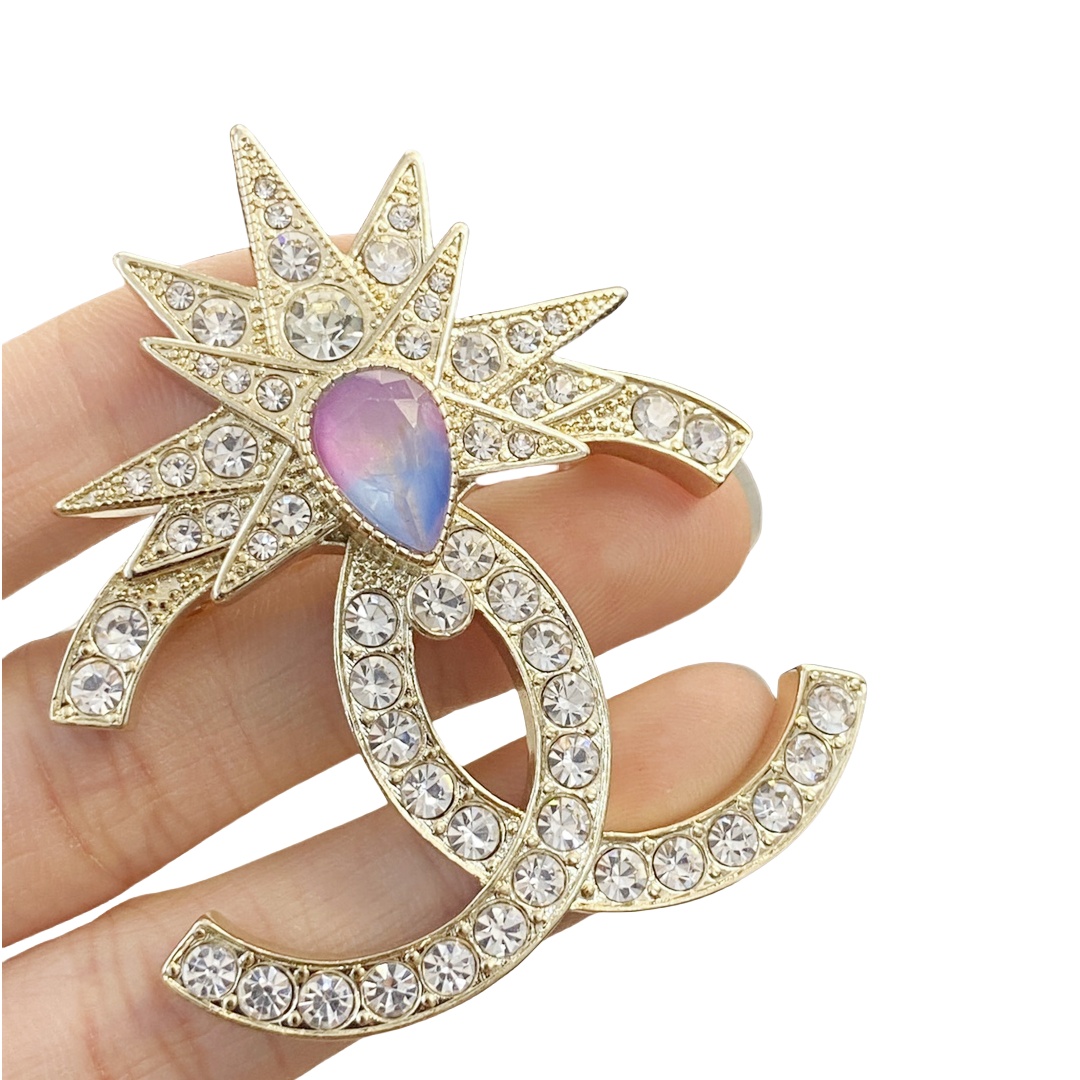 BCB421 23C rainbow / Green gemstone crystal cc logo brooch pin - ccjewelryacc