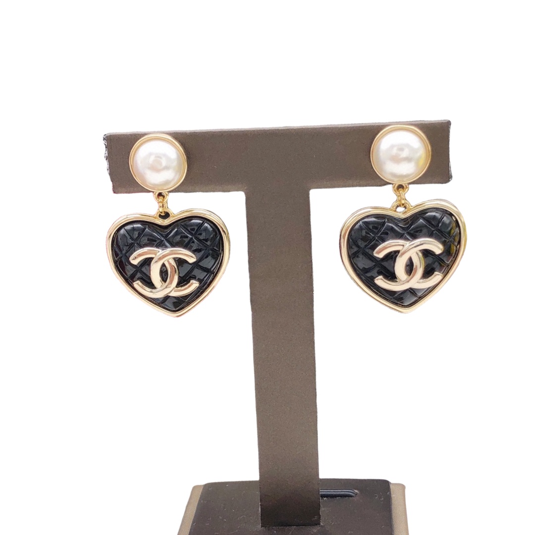 CCE729 Ling plaid  Heart cc logo drop Earring For Women - ccjewelryacc