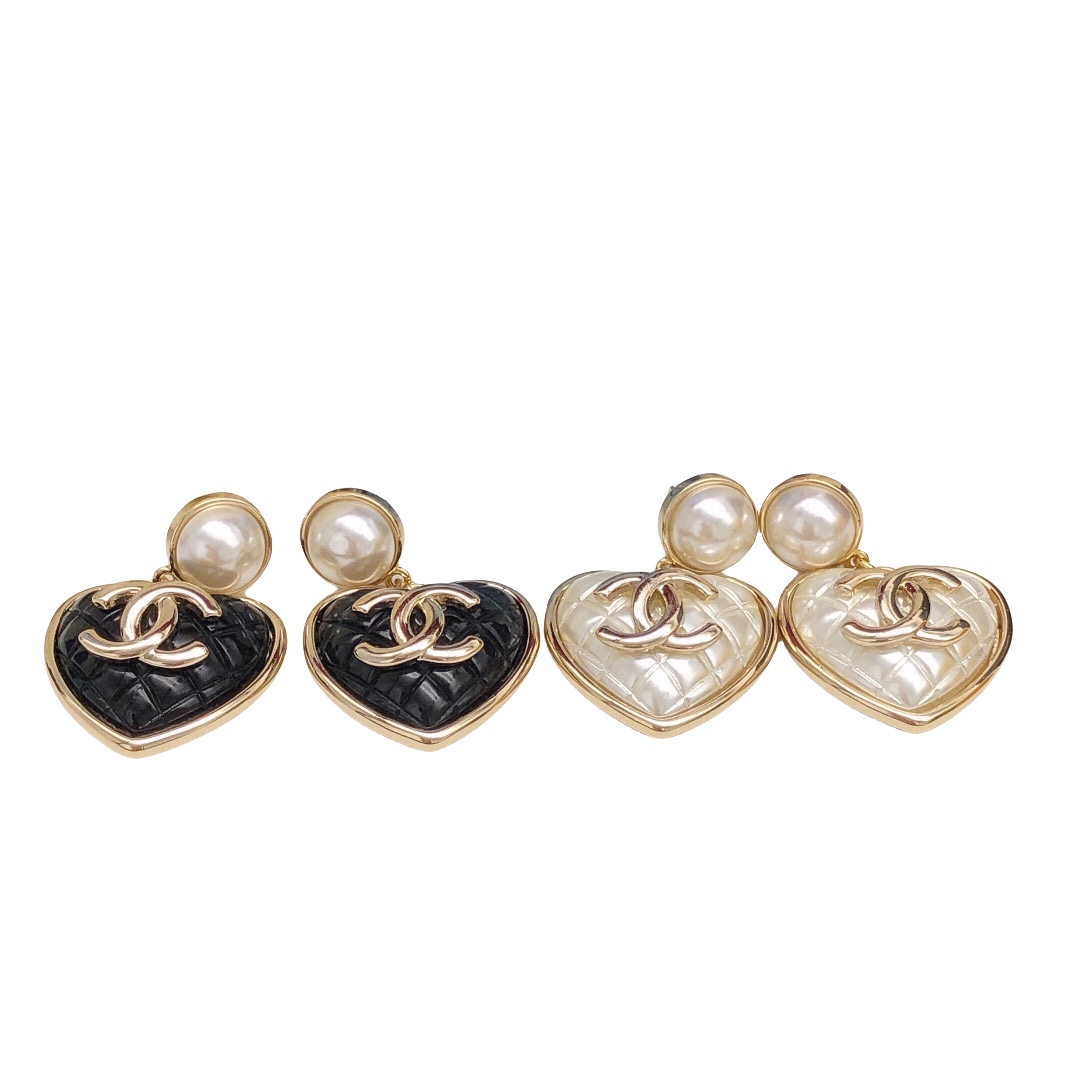 CCE729 Ling plaid  Heart cc logo drop Earring For Women - ccjewelryacc