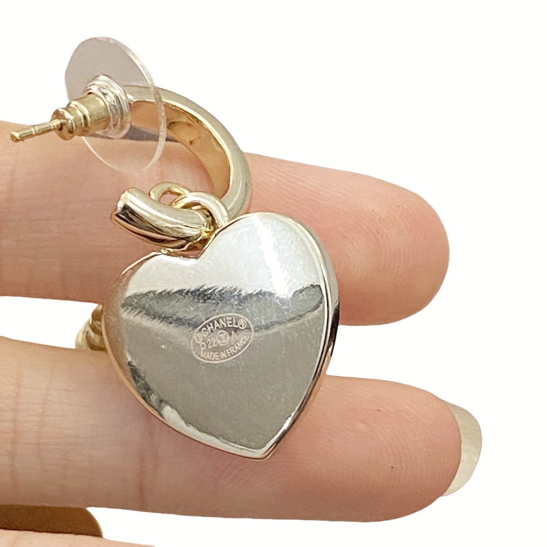 CCE729 Ling plaid  Heart cc logo drop Earring For Women - ccjewelryacc