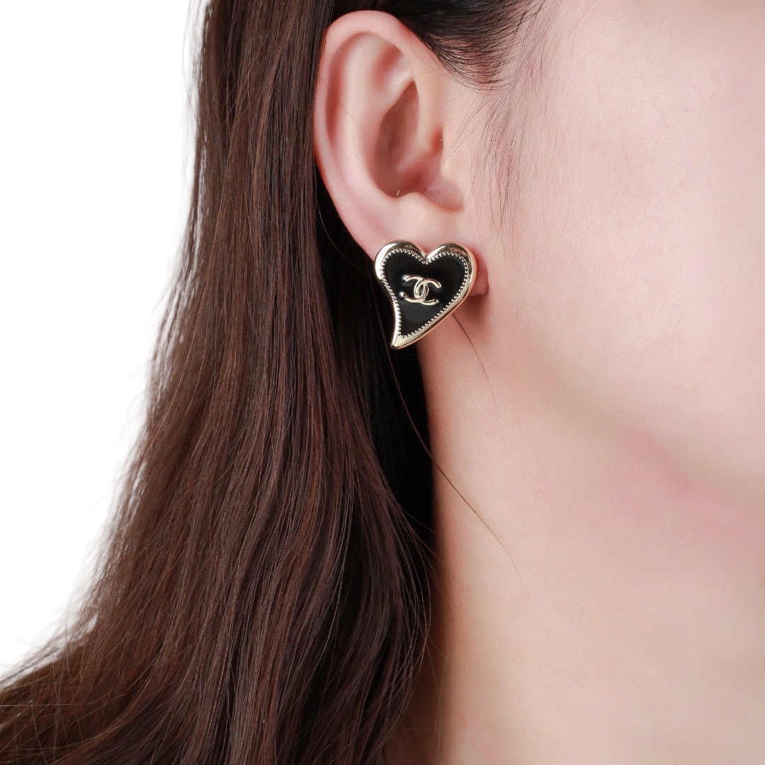 CCE087 CC black enamel heart earring - ccjewelryacc