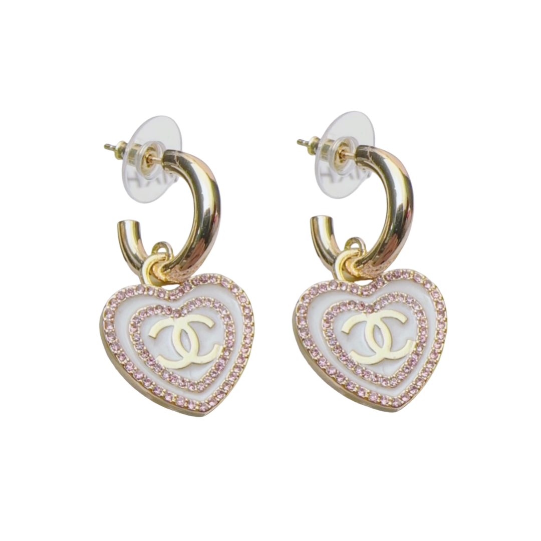 CCE633C 24p Pink Crystal Heart shaped with cc logo Stud Earring For Women - ccfashionjewelry