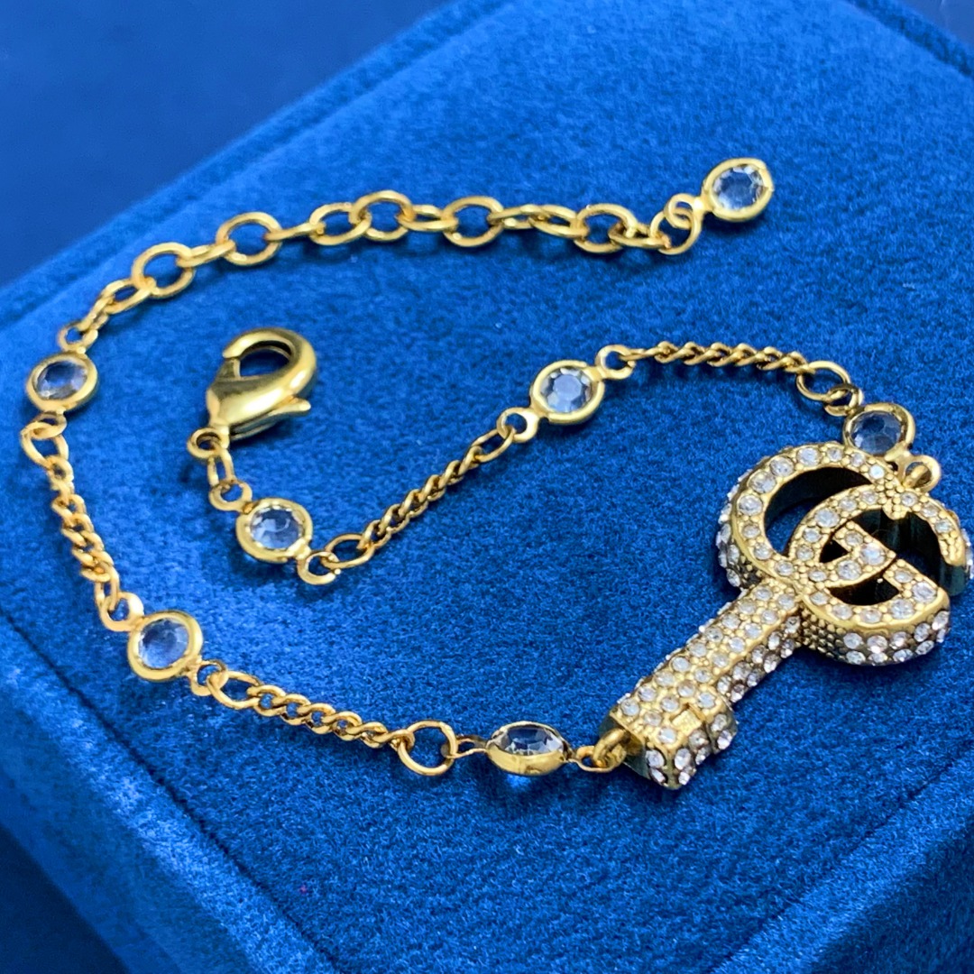GGN001 Double G key necklace with crystals - ccjewelryacc