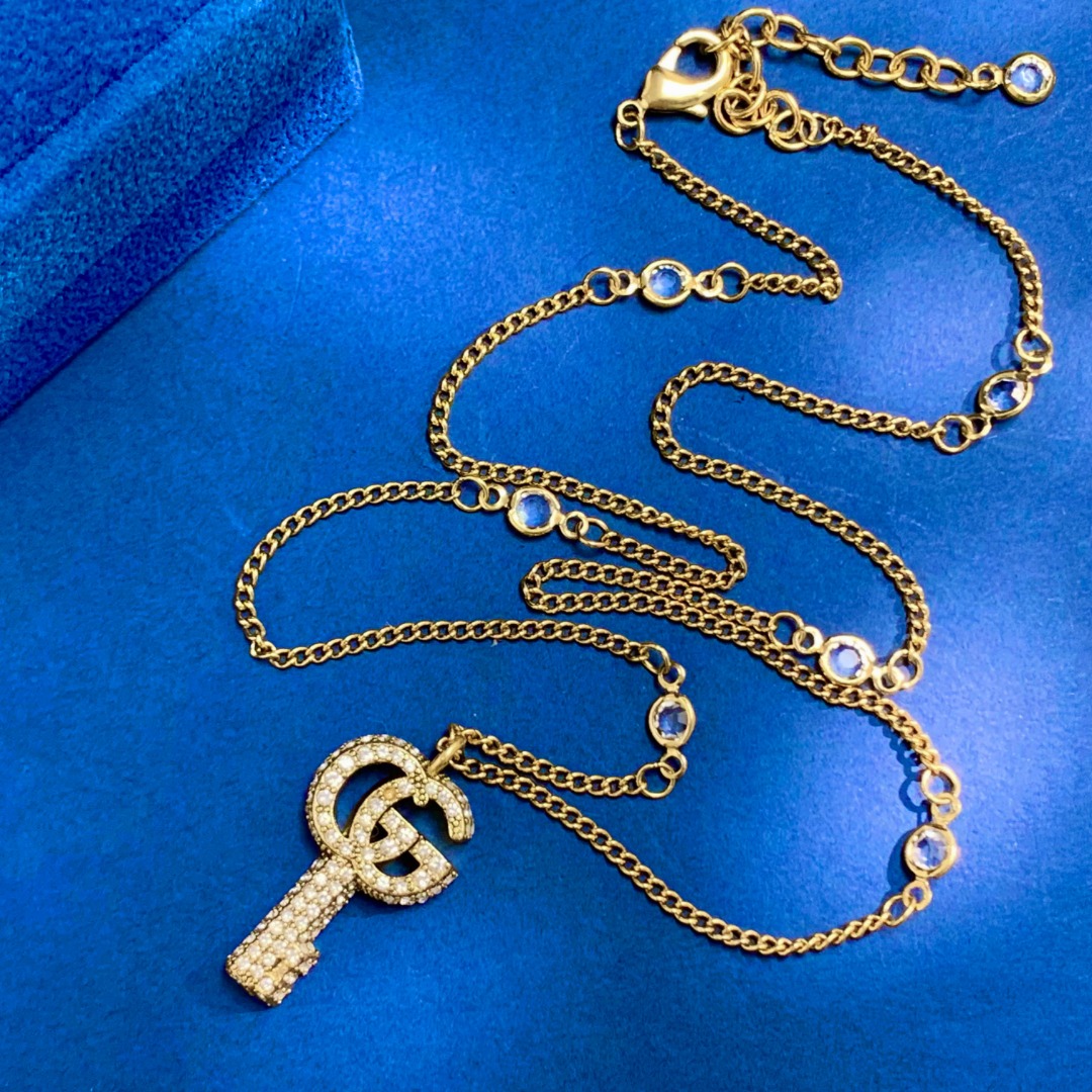 GGN001 Double G key necklace with crystals - ccjewelryacc