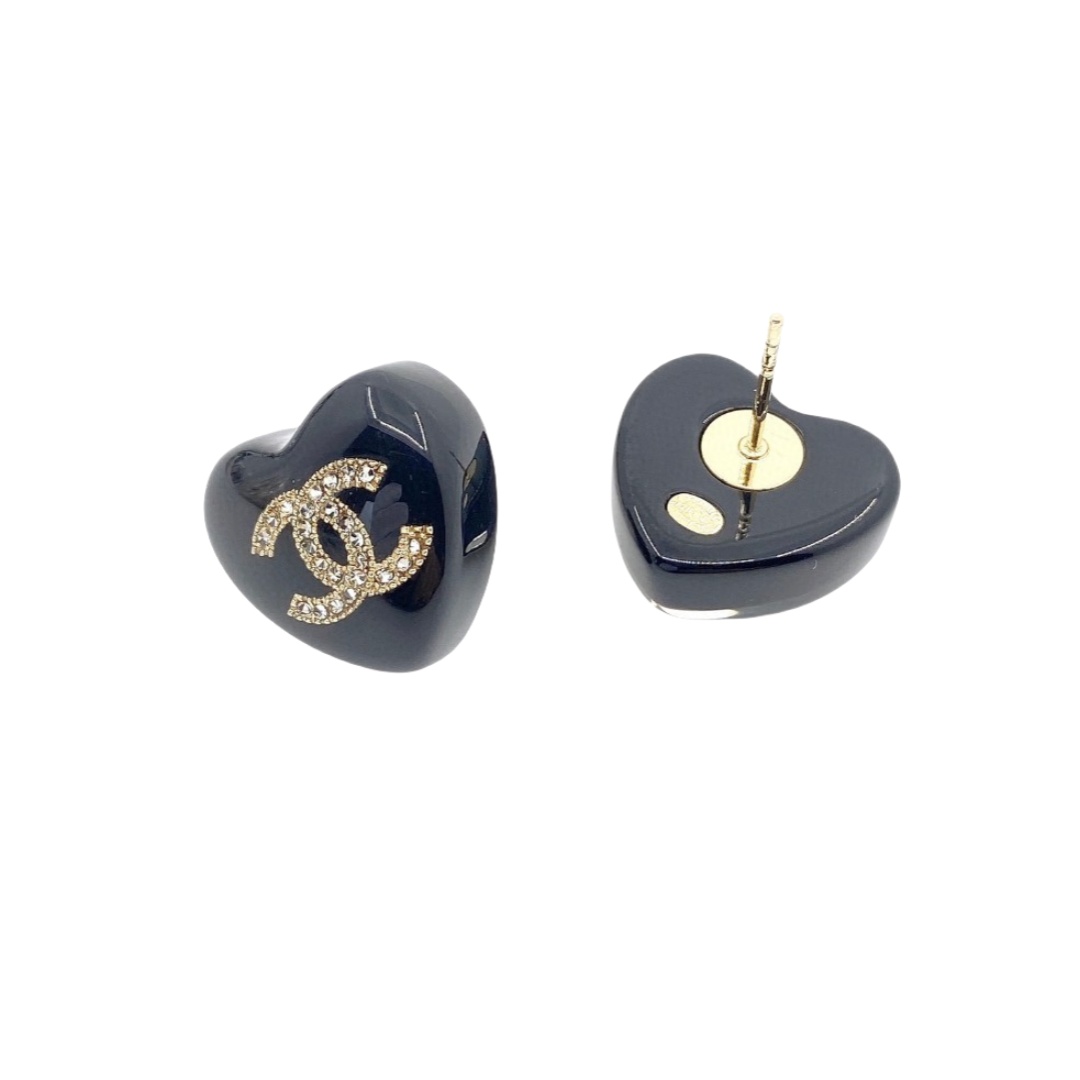 CCE809 Mini Black /white acrylic Heart with crystal cc logo stud earrings - ccjewelryacc
