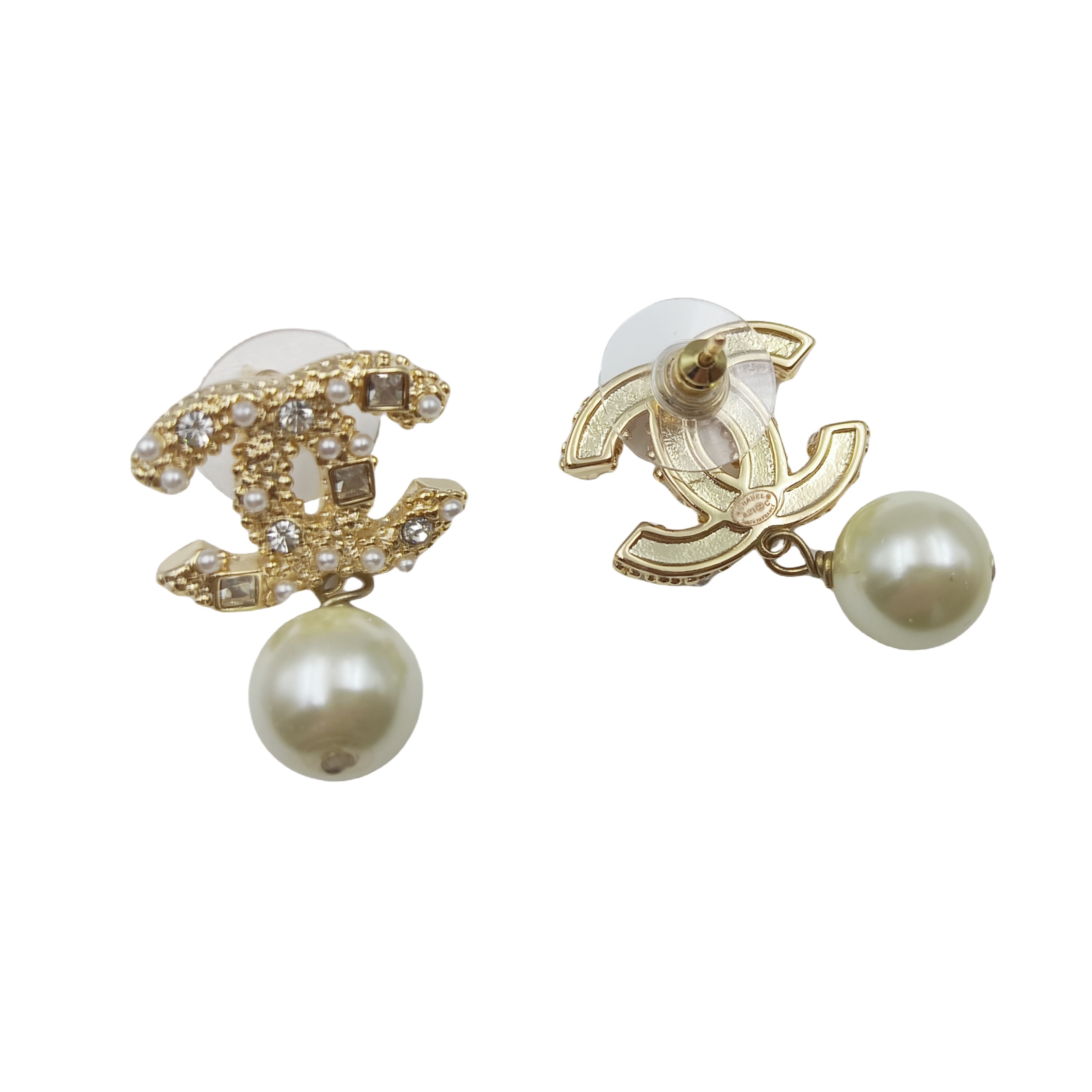 CCE116 Pearl and crystal CC Logo earring - ccjewelryacc