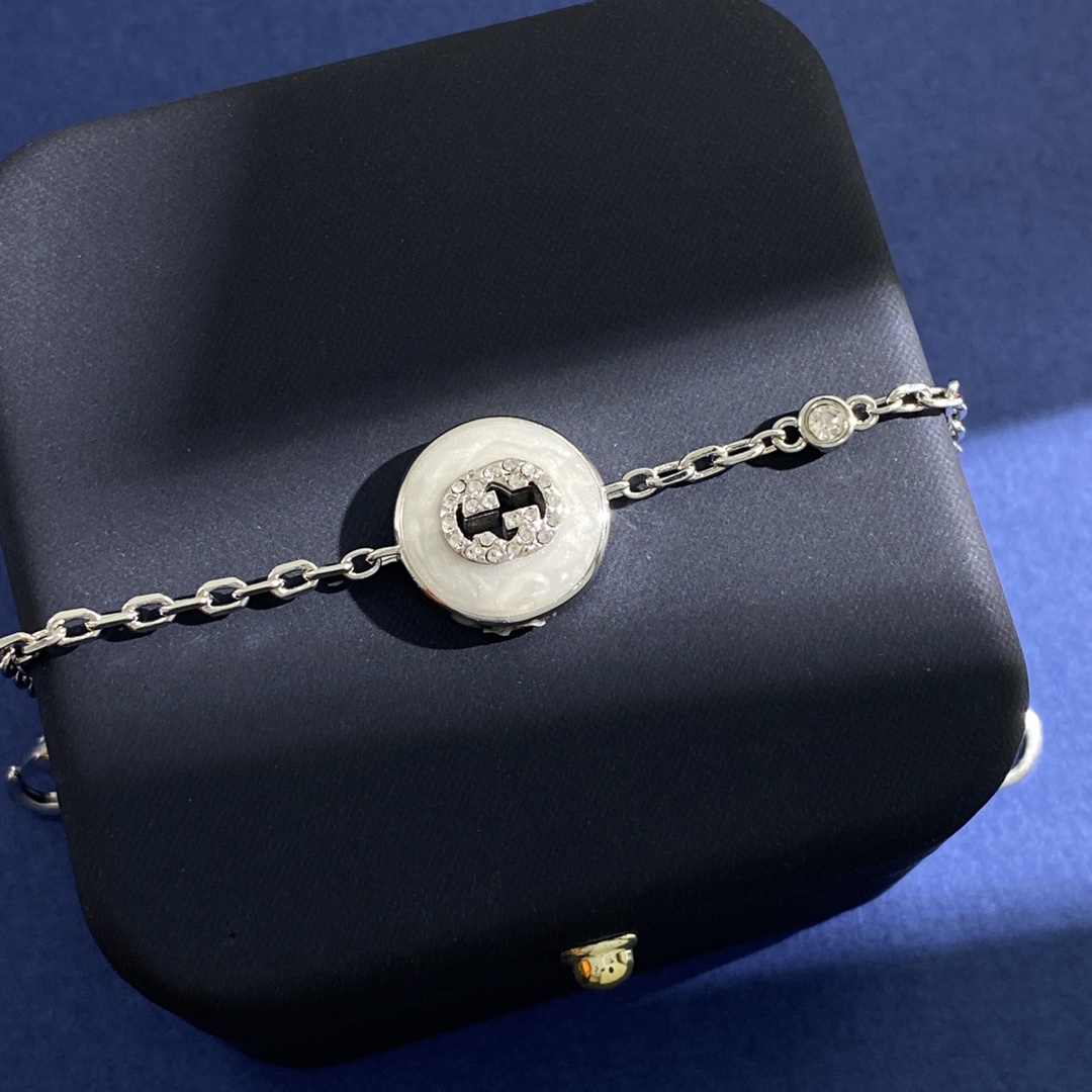 GGS035 Interlocking G mother of pearl bracelet - ccjewelryacc