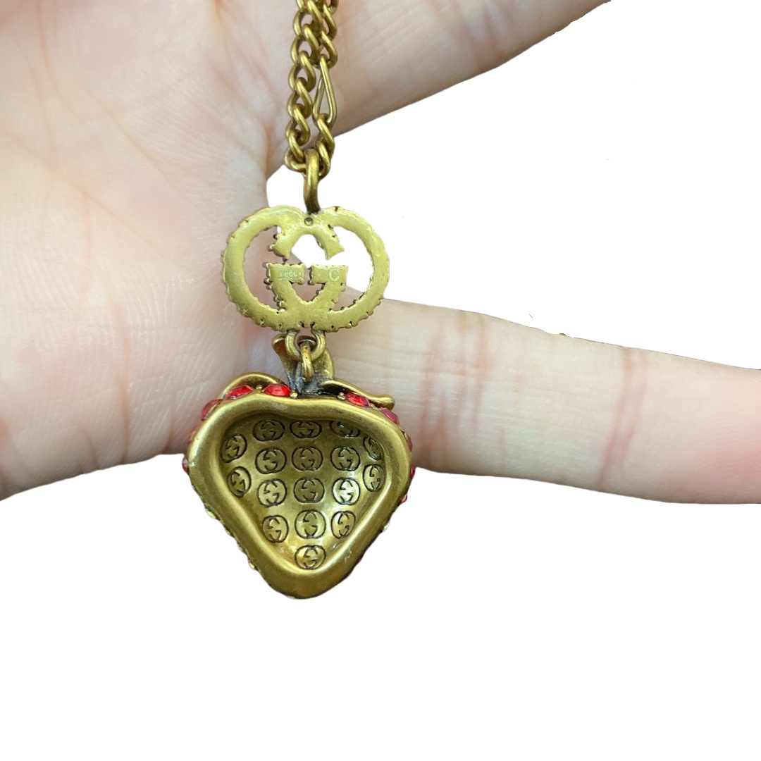 GGN025 GG strawberry Pendant necklace - ccjewelryacc