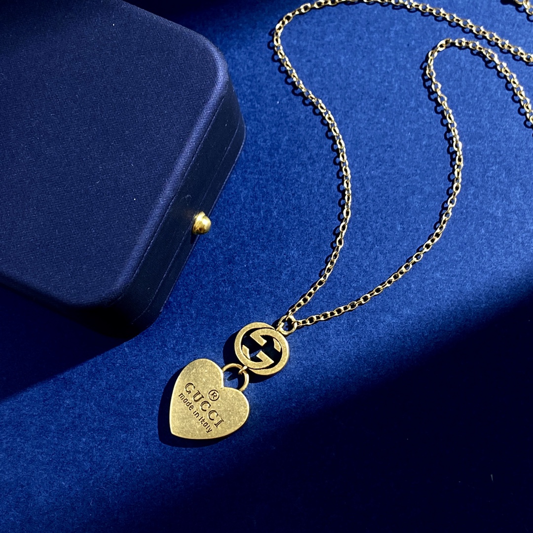 GGN041 Interlocking g with trademark heart pendant necklace - ccjewelryacc
