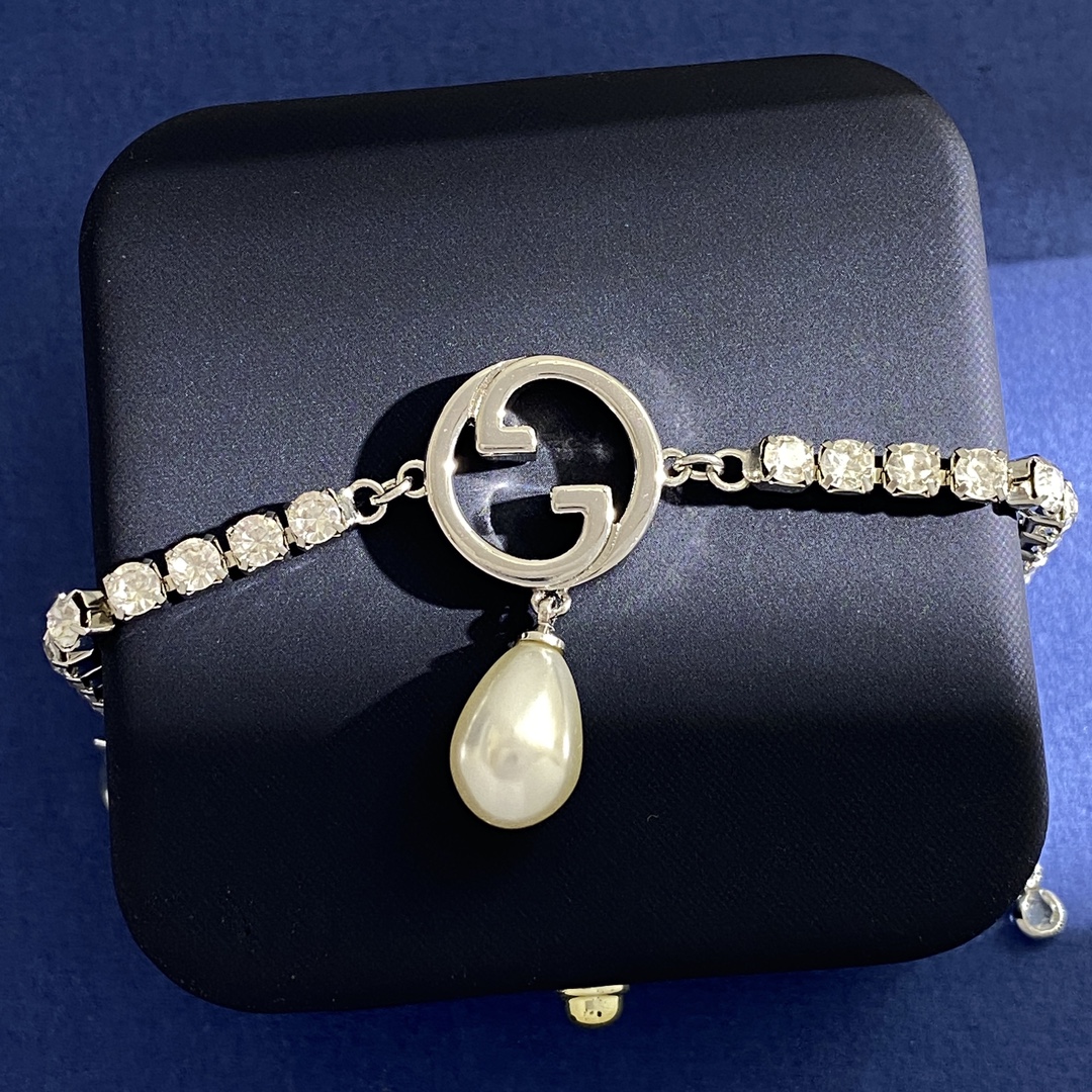GGS005 GG Blondie crystal-embellished bracelet - ccjewelryacc