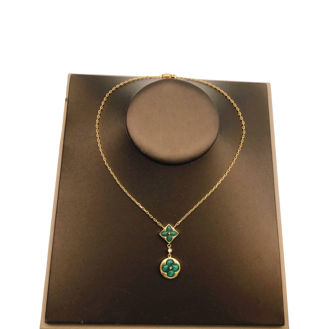 LVN027 louis mother of pearl blossom pendant necklace - ccjewelryacc