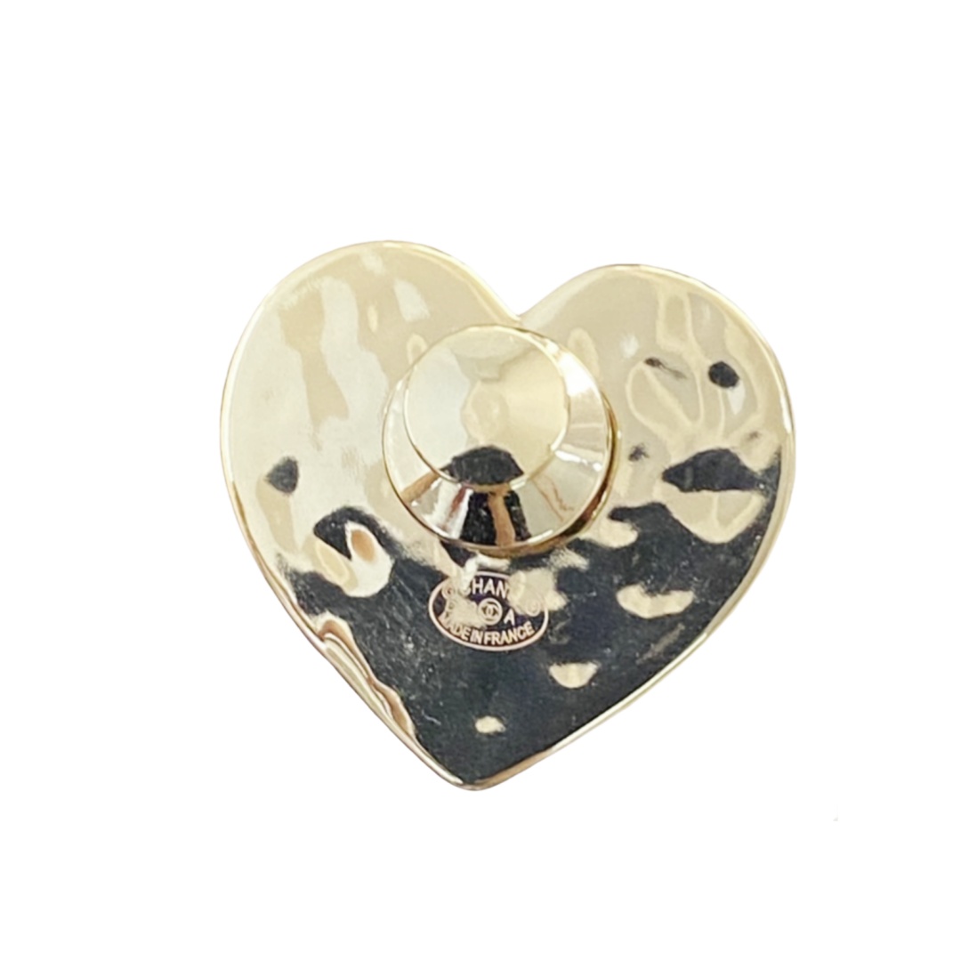 BCB181 Vintage metal with cc logo embossment heart brooch pin - ccfashionjewelry
