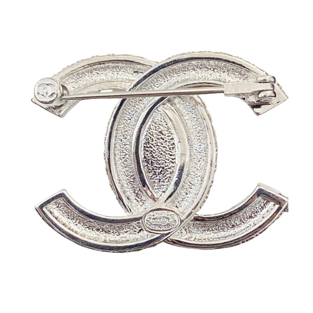 BCB428 22A Full crystal sparkling CC brooch pin - ccjewelryacc