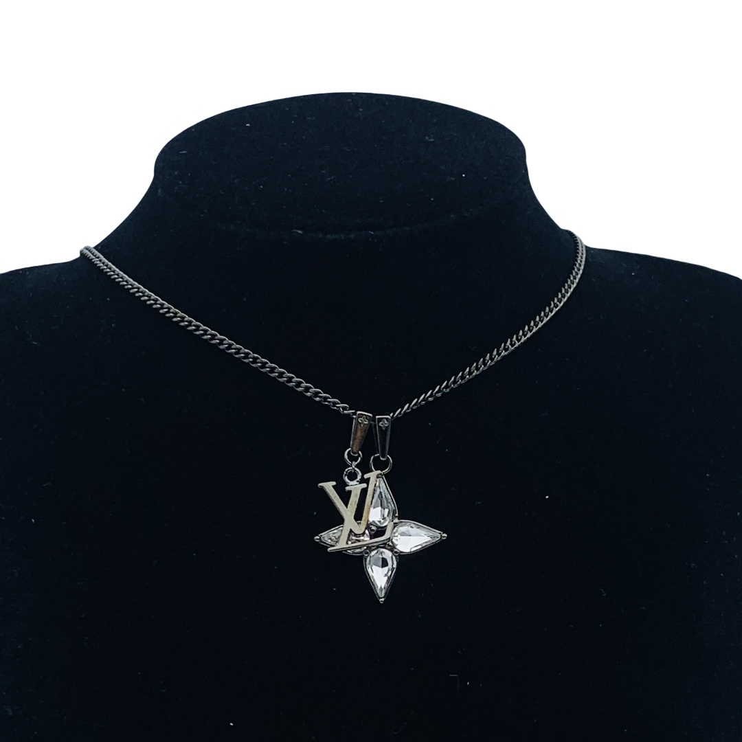 LVN056 LOUIS Flower Cut Necklace - ccjewelryacc