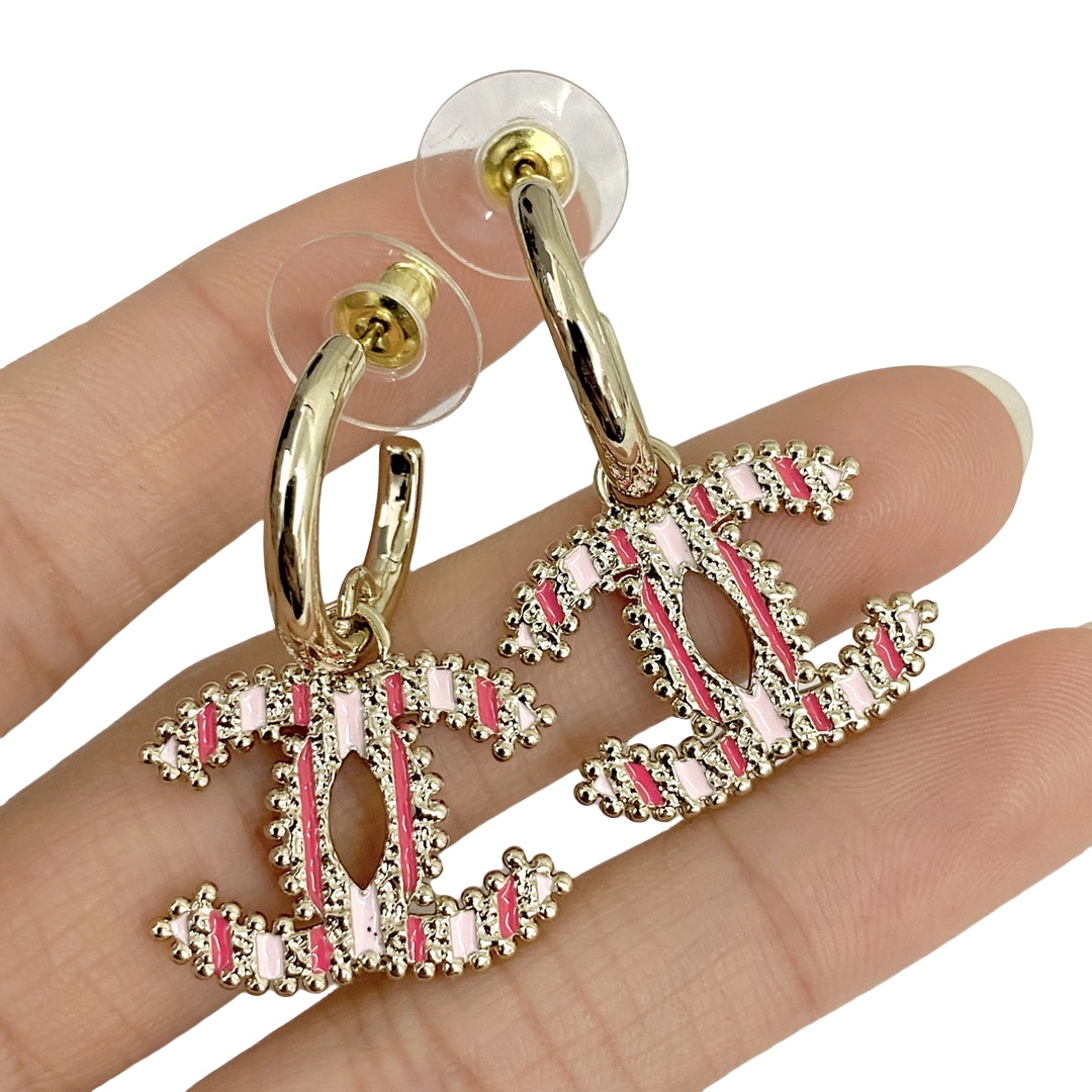 CCE587 24P enamel CC logo earring - ccjewelryacc