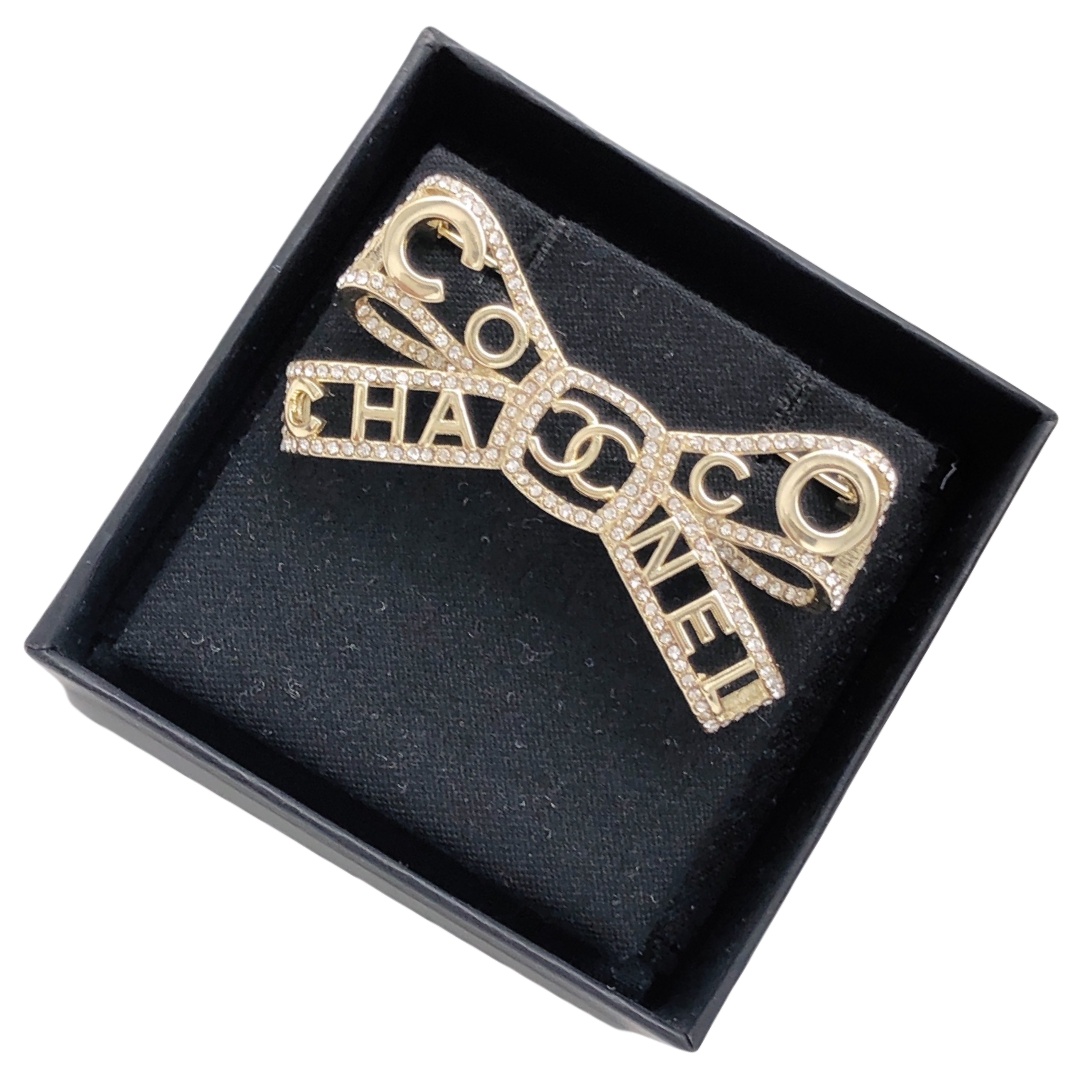 BCB404 CC Metal crystal bow brooch pin - ccjewelryacc