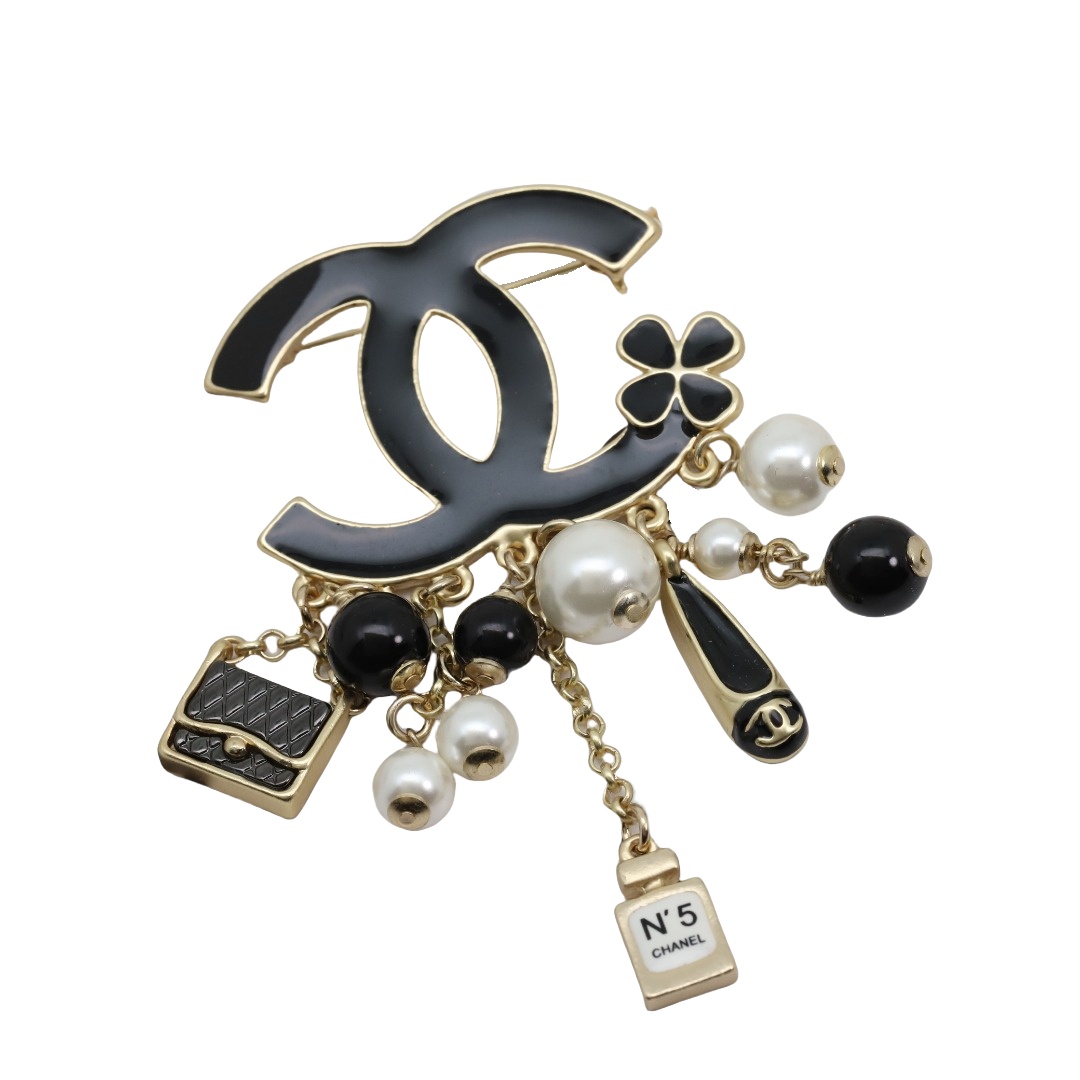 BCB334 Black enamel CC Logo with perfume bottle bag pearls charm Brooch pin - ccjewelryacc