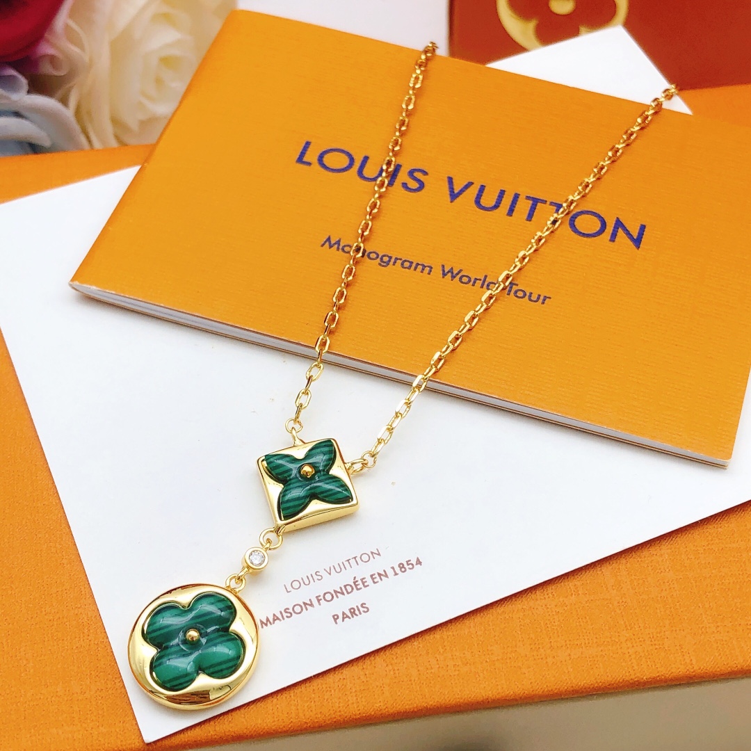 LVN027 louis mother of pearl blossom pendant necklace - ccjewelryacc