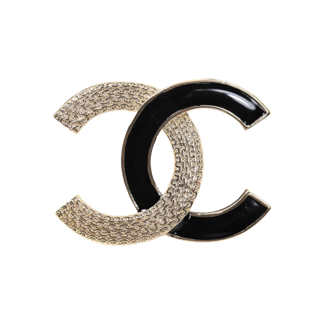 BCB245 24P Metal gold embossment and black enamel CC brooch Pin - ccjewelryacc