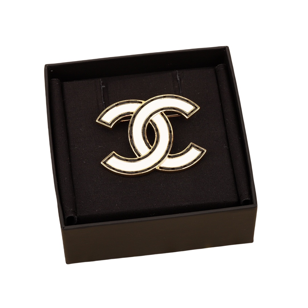 BCB384 24C White dripping cc logo brooch pin - ccjewelryacc