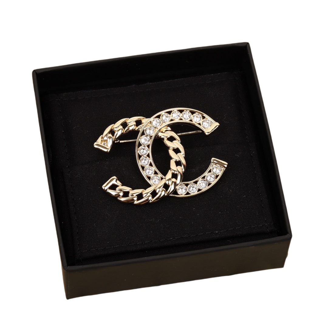 BCB426 24P Chain CC logo brooch pin - ccjewelryacc