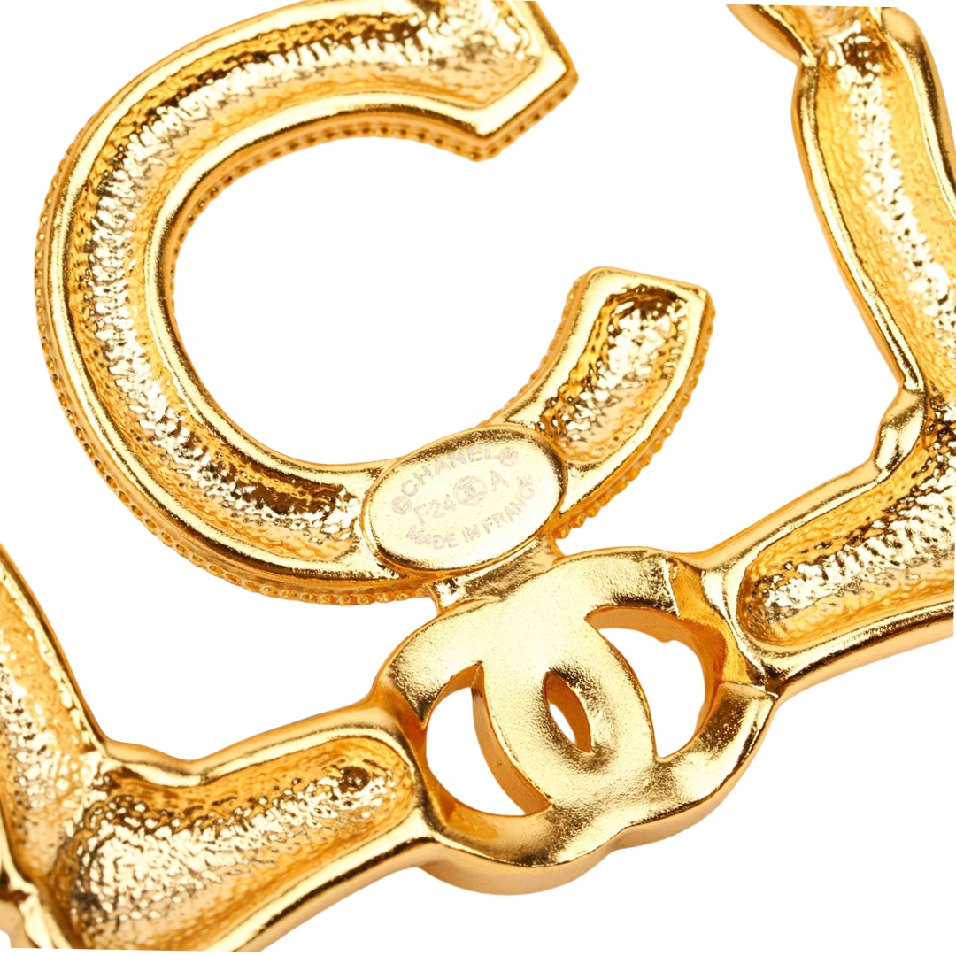 BCB444 Square hollow-out Gold Number 5 Brooch pin - ccjewelryacc