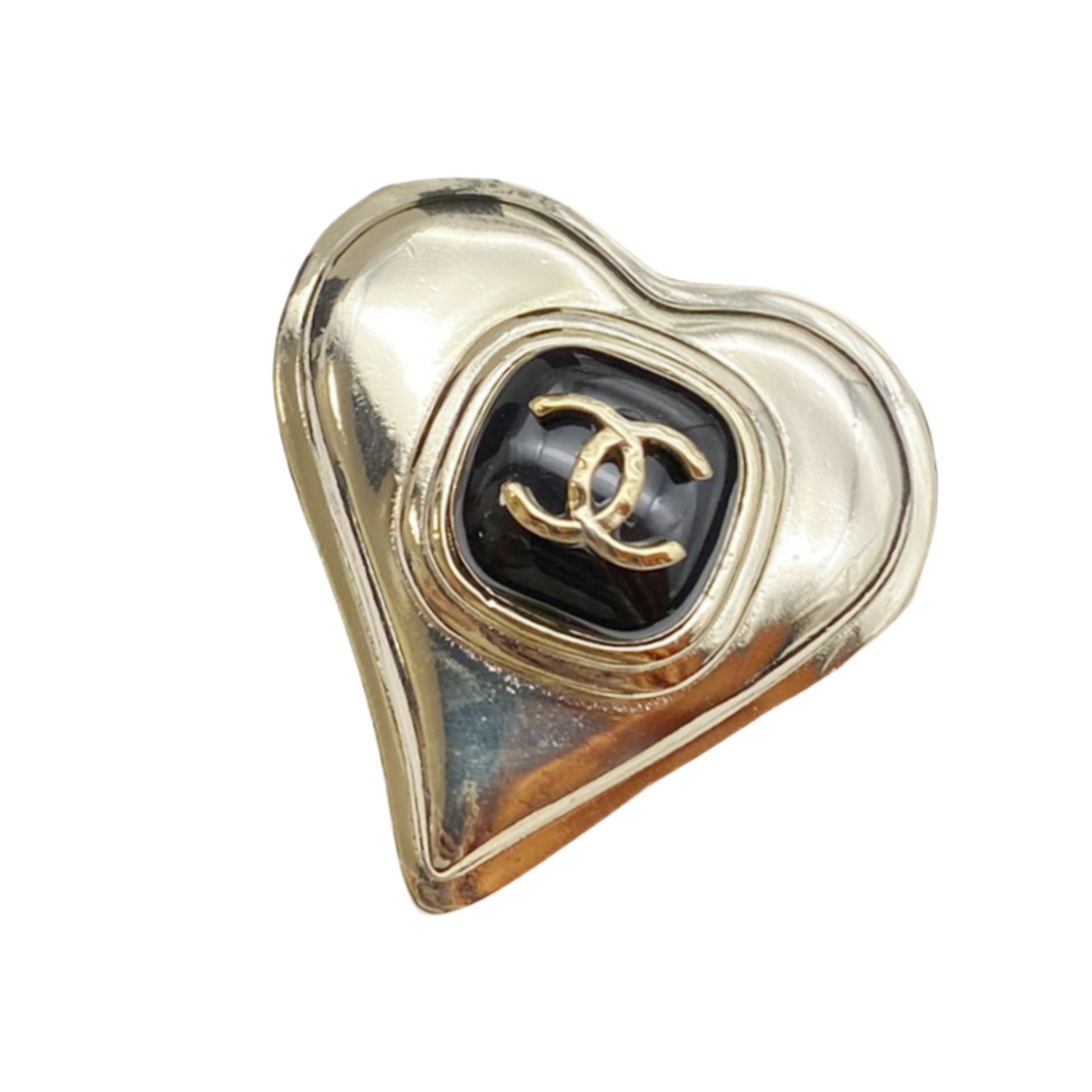 BCB180 Metal Gold heart shape enamel with CC logo brooch pin - ccjewelryacc
