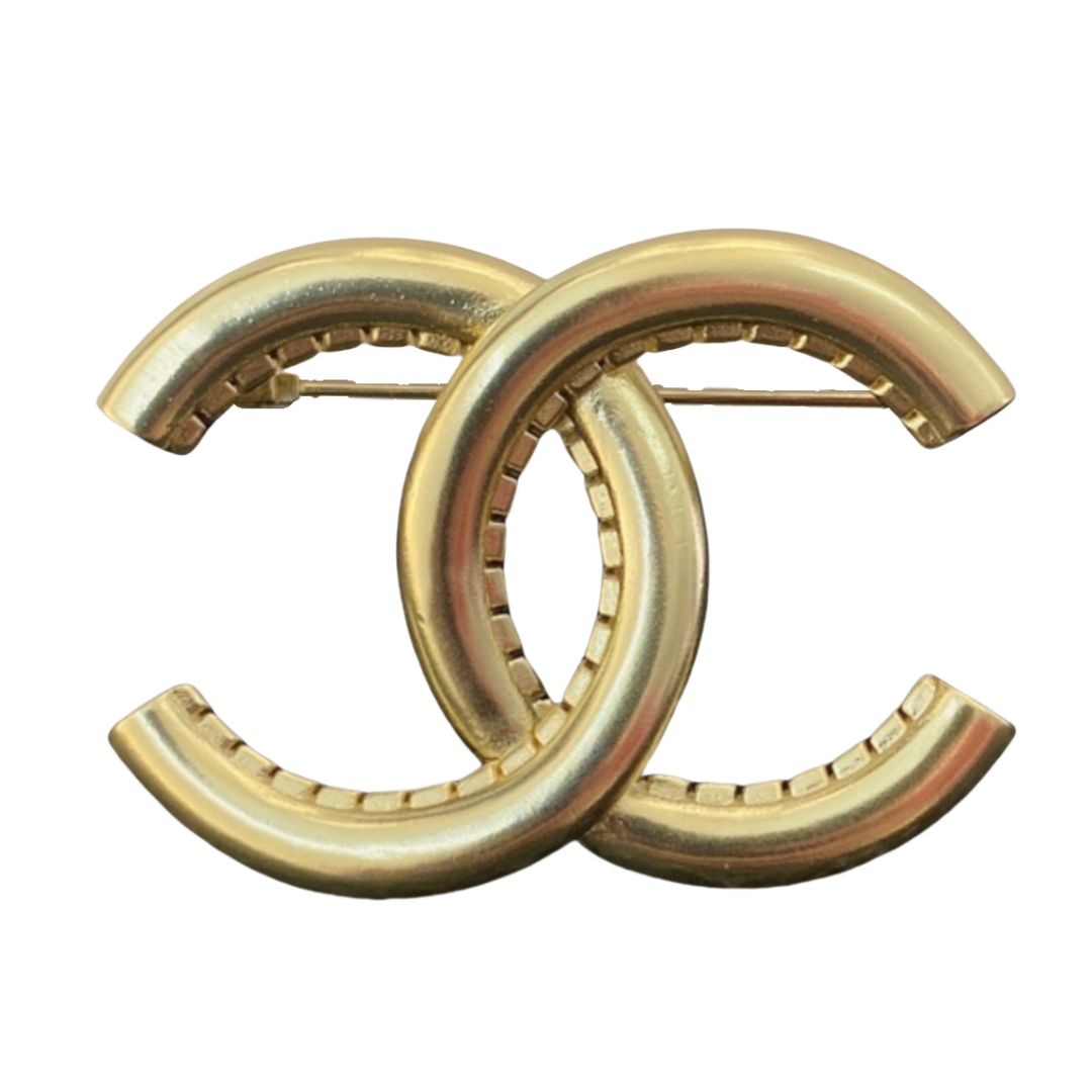 BCB380 Metal CC Logo brooch pin - ccjewelryacc