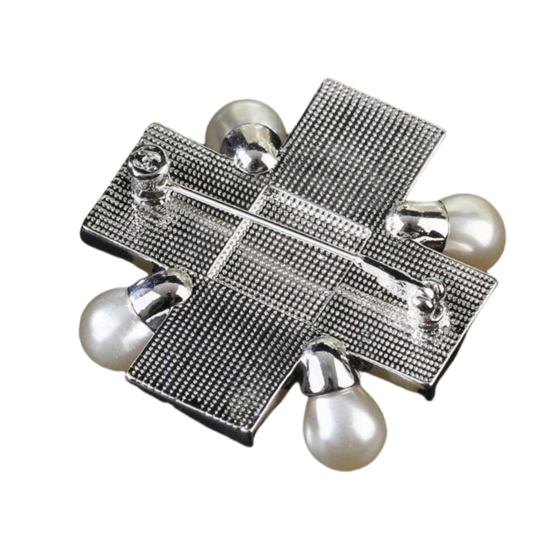 BCB337 Crystal and pearl cross with CC logo brooch pin - ccjewelryacc