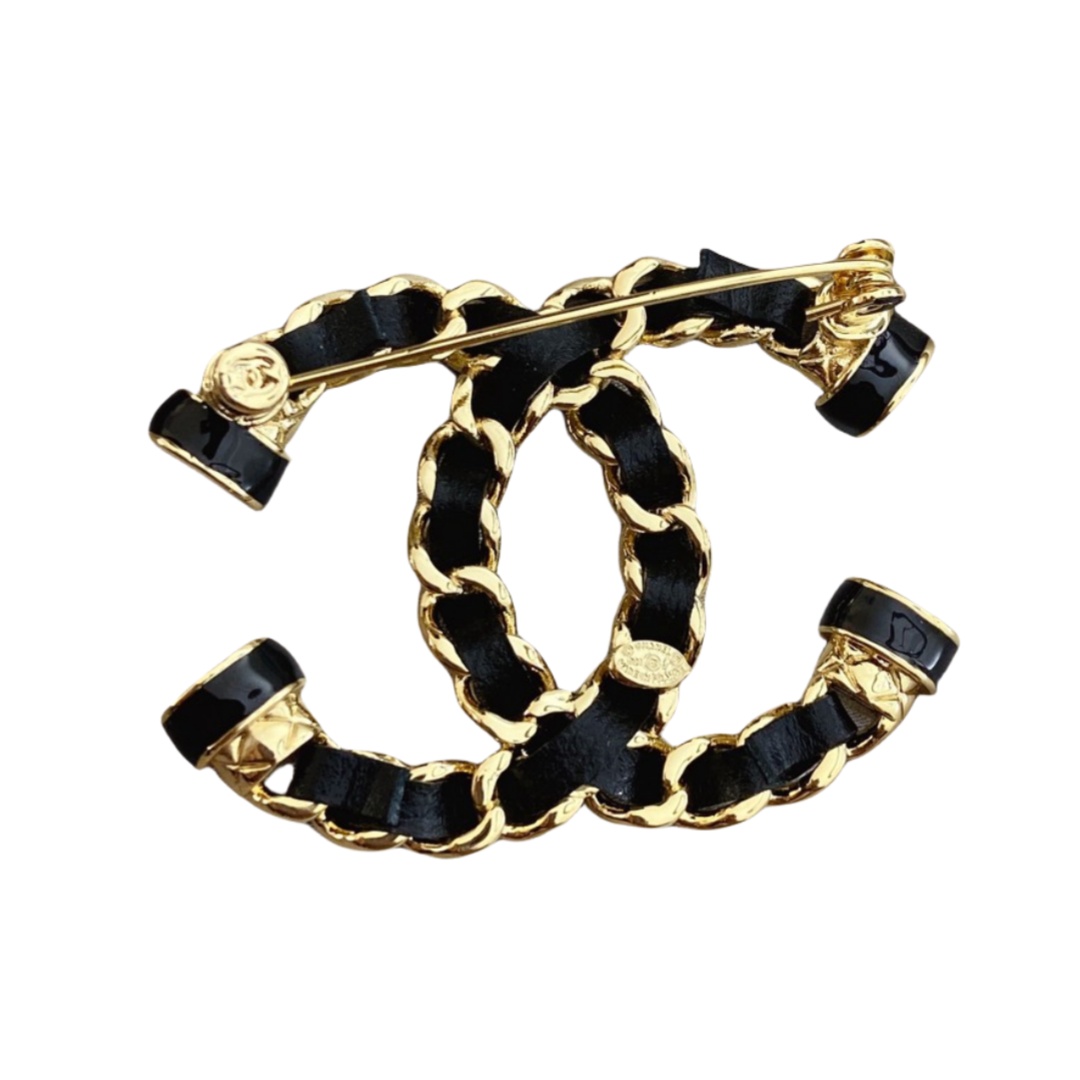 BCB140 Metal and leather CC logo brooch pin - ccjewelryacc