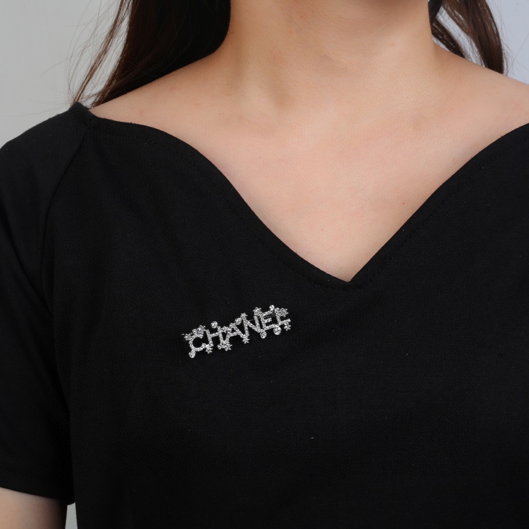 BCB196 Full crystal silver C H A N E L Letter CC brooch - ccjewelryacc