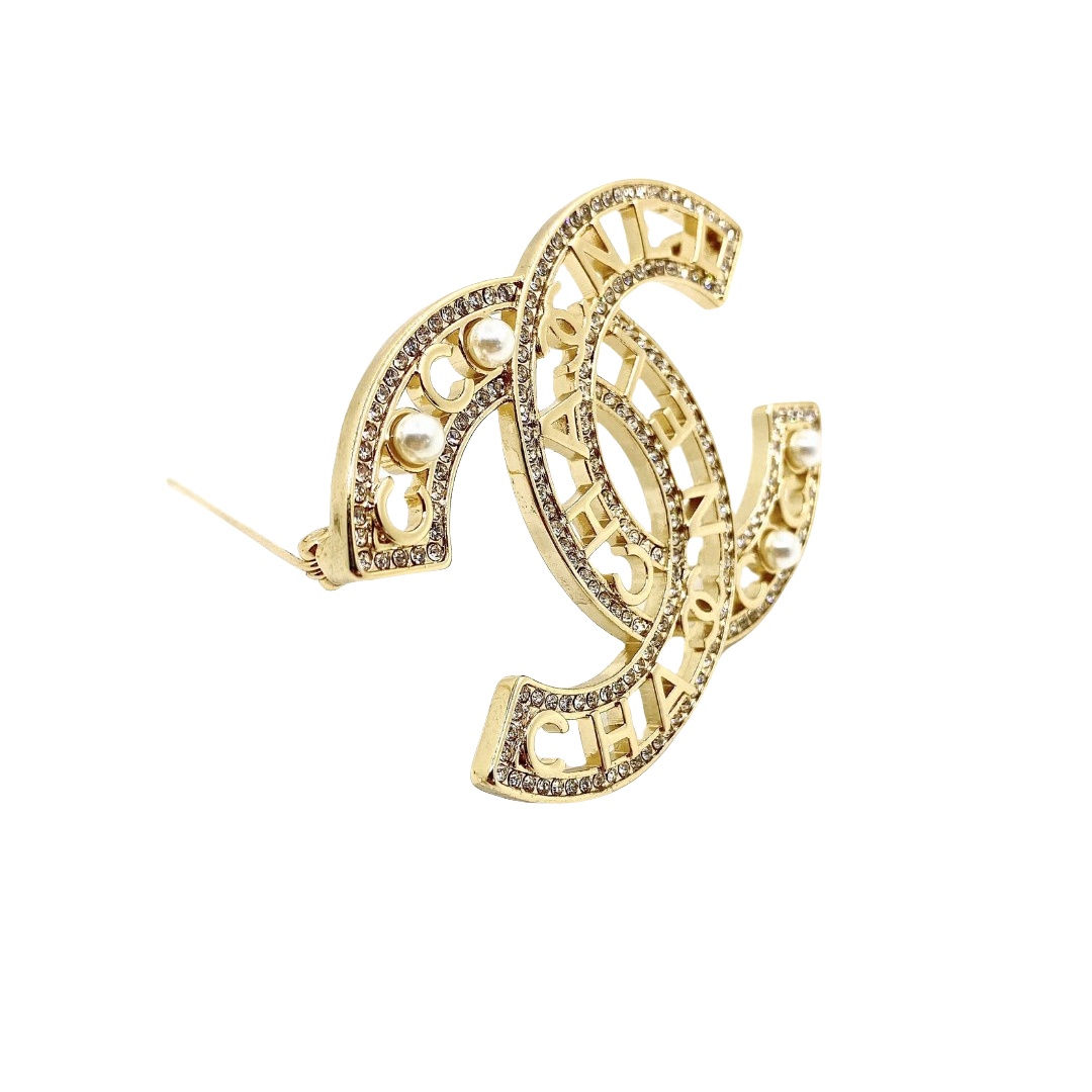 BCB065 CC Logo brooch pines - ccjewelryacc