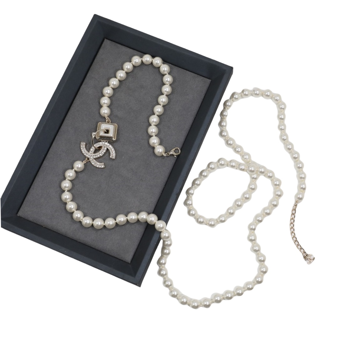 BCB412 Glaze enamel pearl Swarovski crystal with cc logo brooch pin - ccjewelryacc